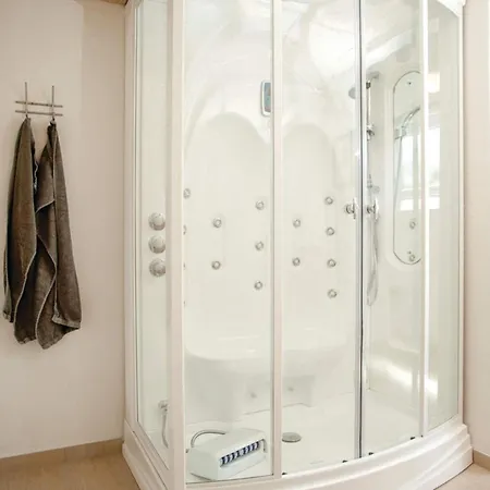 5 Star In Dom wakacyjny *