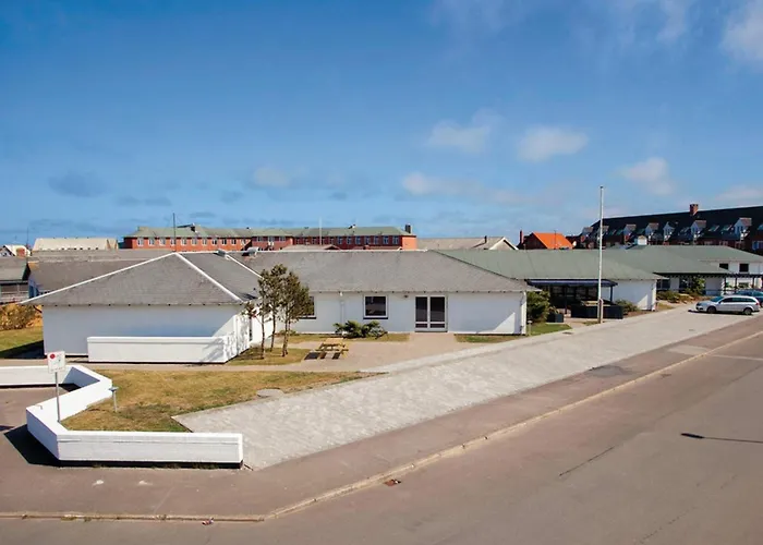 بيت للعطل 5 Star In *