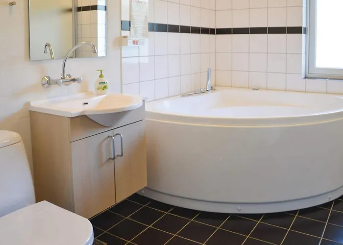 5 Star In * Thyborøn